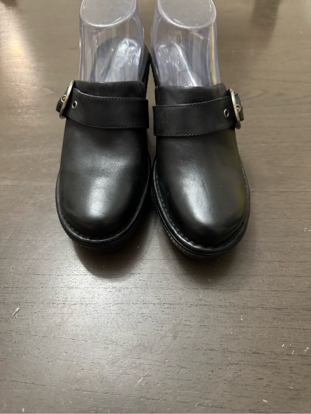 Ariat Black Leather Slip-On Clogs with Side Buckle Accent size 8.5 women
